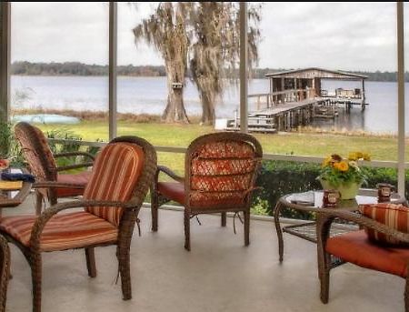 Hampton Lake Bed And Breakfast Starke Eksteriør billede