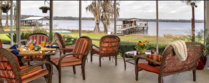 Hampton Lake Bed And Breakfast Starke Eksteriør billede